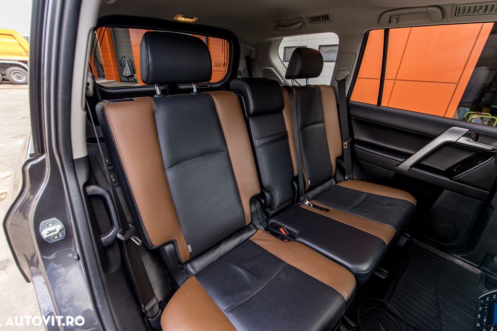 Toyota Land Cruiser 2.8l D-4D 204 CP A/T 5 locuri Active - 33