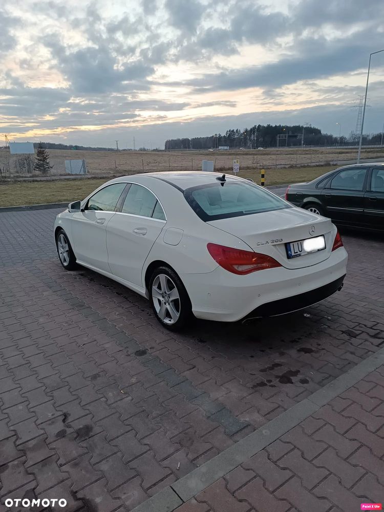 Mercedes-Benz CLA - 4