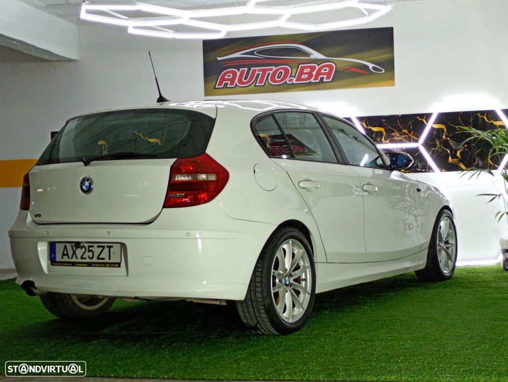 BMW 118 d Line Sport - 37