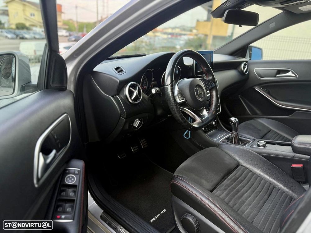 Mercedes-Benz A 180 d AMG Line - 12