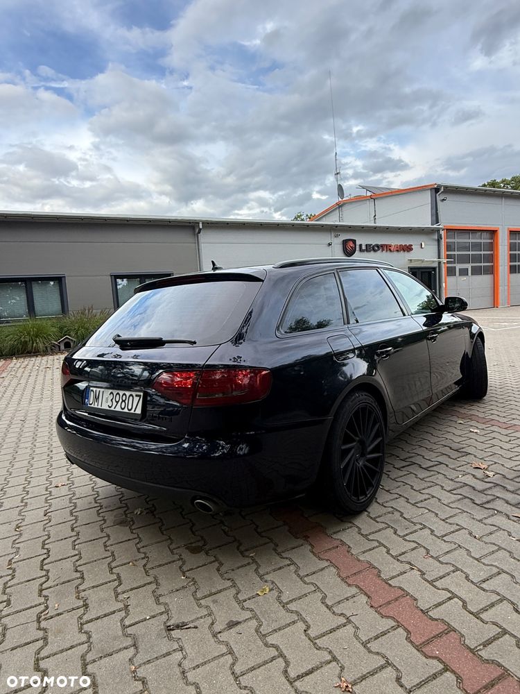 Audi A4 Avant 3.0 TDI Quattro S tronic - 5
