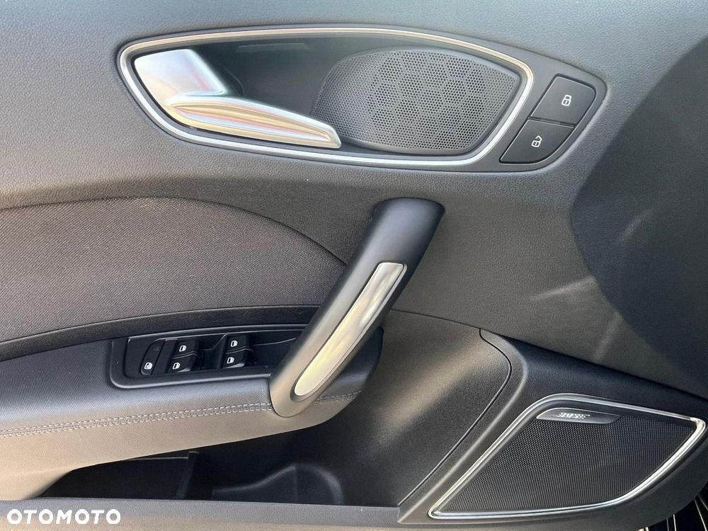 Audi A1 Sportback 1.6 TDI Ambition - 17
