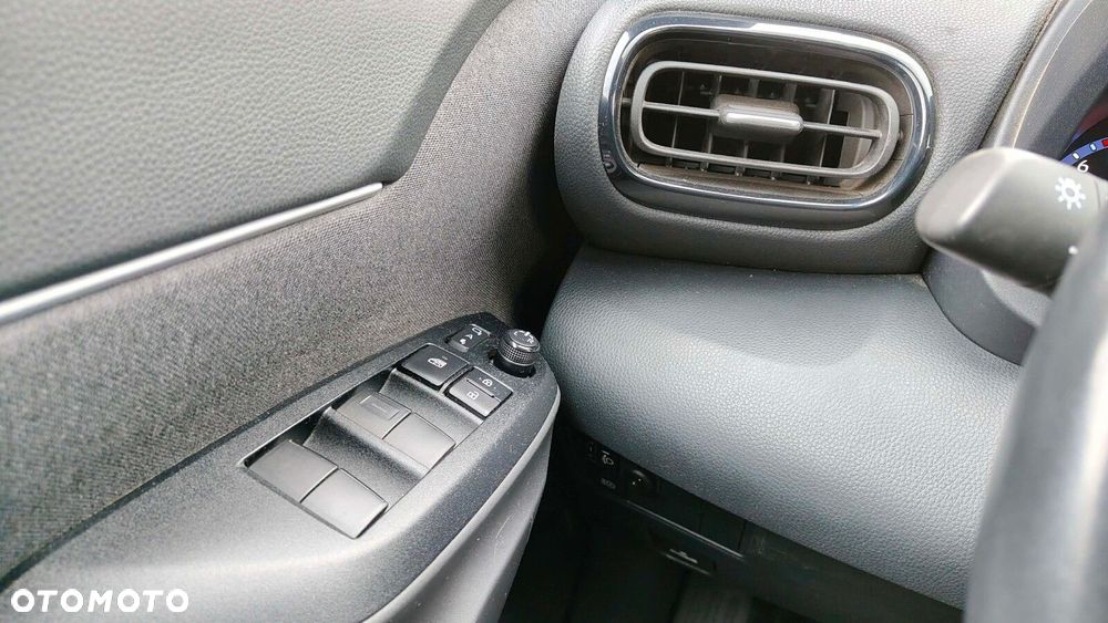 Toyota Yaris Cross - 28