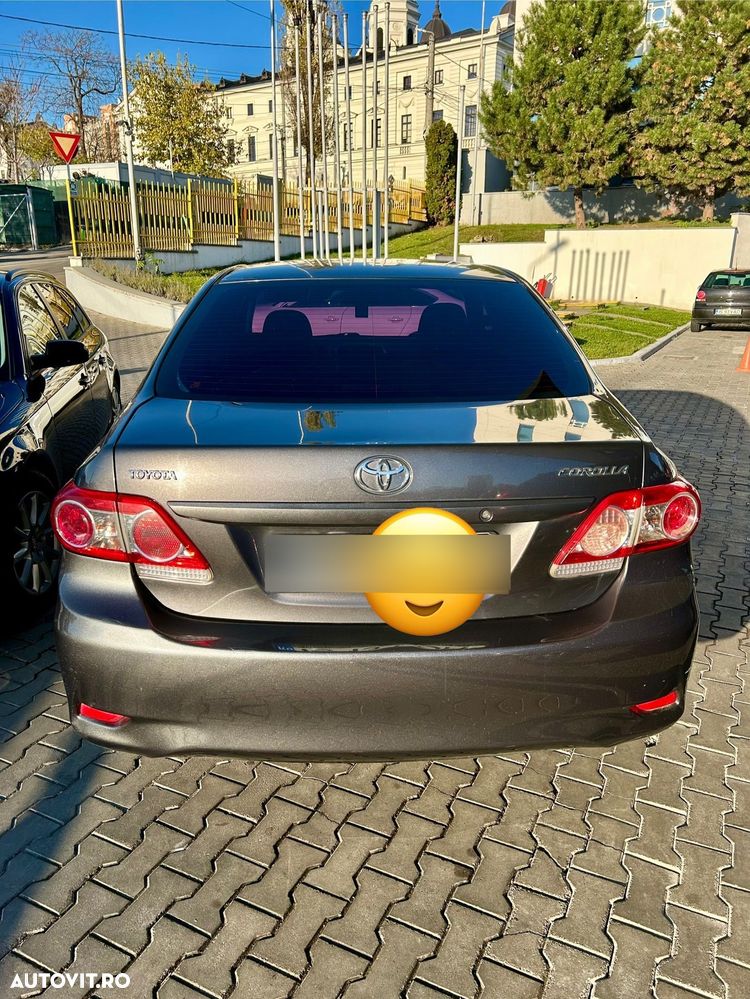 Toyota Corolla - 11