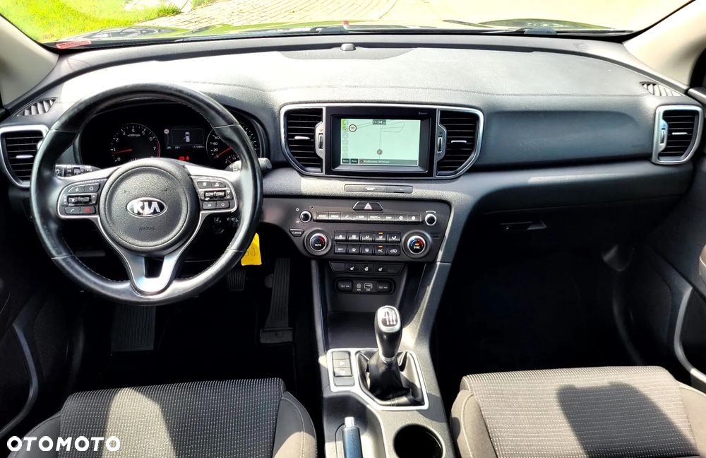 Kia Sportage 1.6 GDI Black Edition 2WD - 25