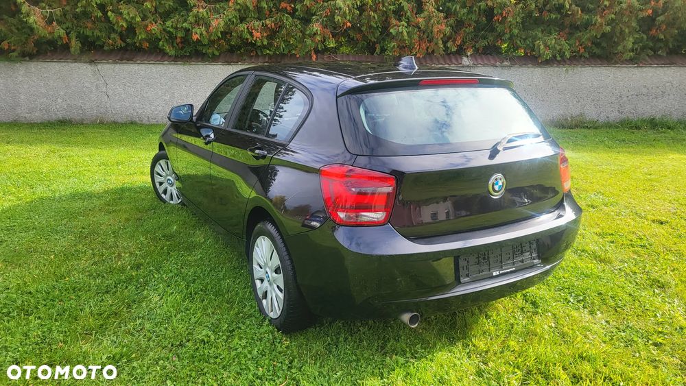 BMW Seria 1 116d - 14