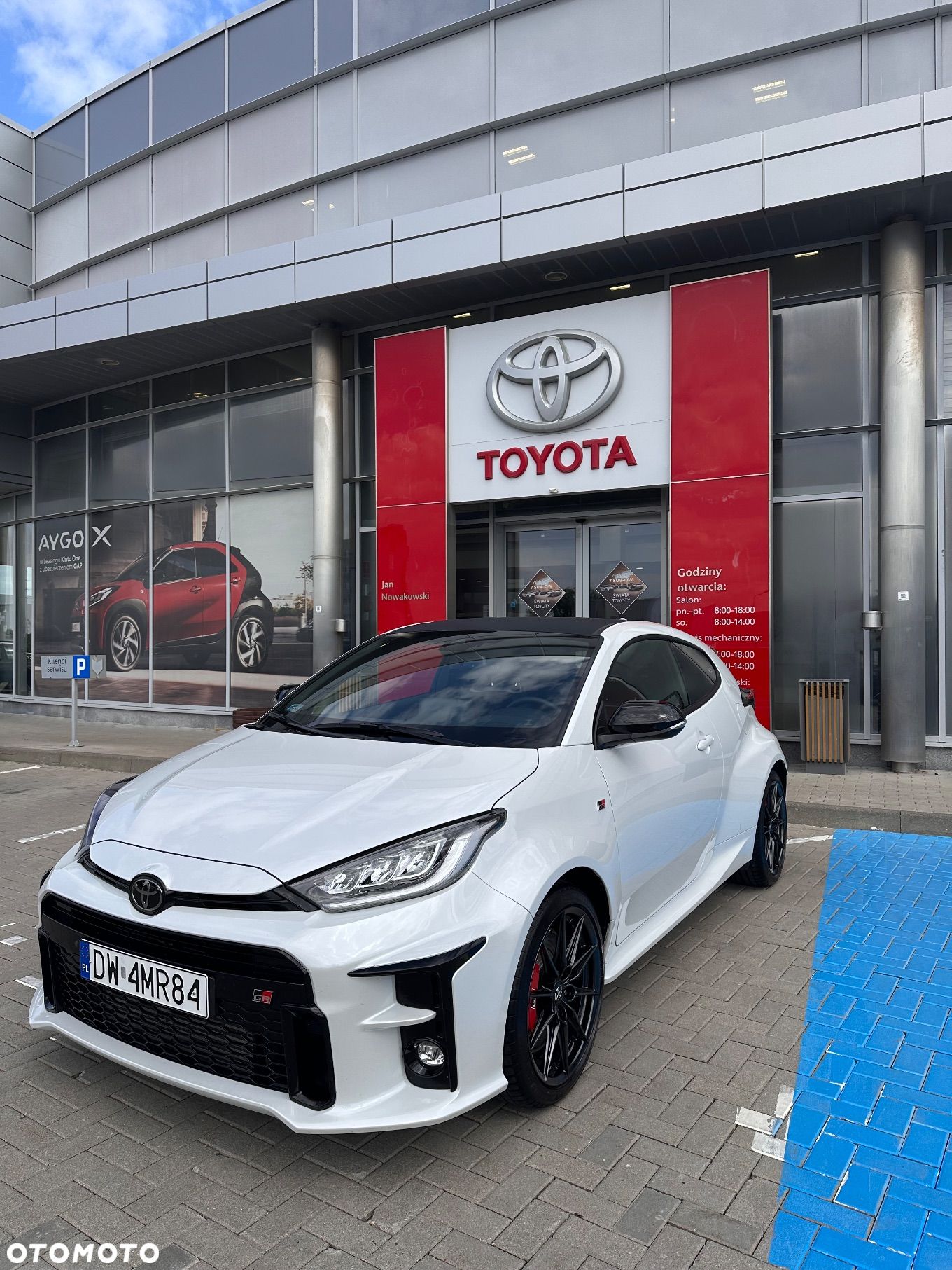 Toyota Yaris GR 1.6 Dynamic - 1