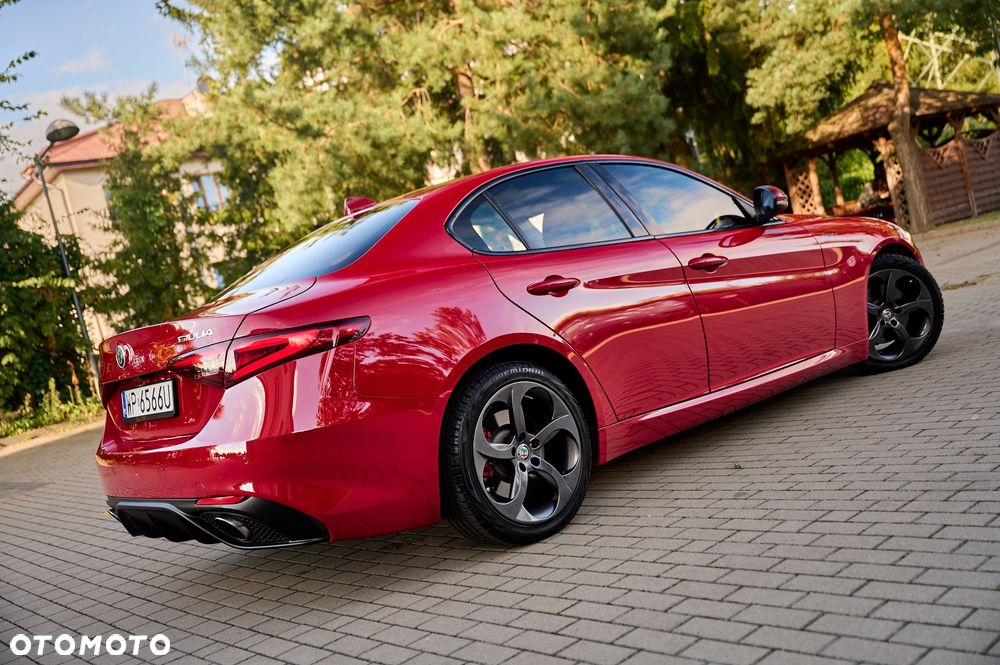 Alfa Romeo Giulia 2.0 Turbo Veloce - 4