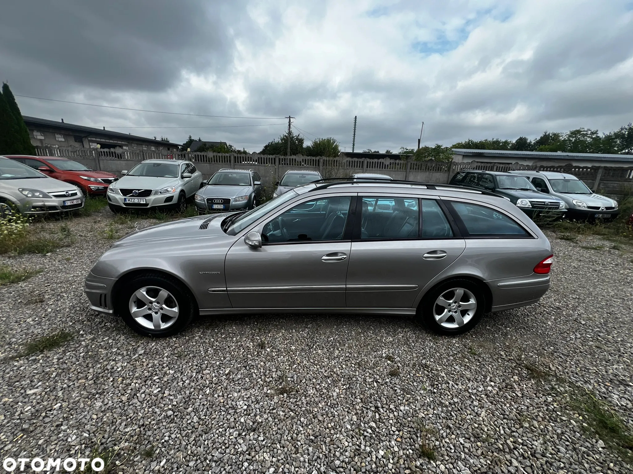Mercedes-Benz Klasa E 200 T Kompressor Automatik Avantgarde - 12