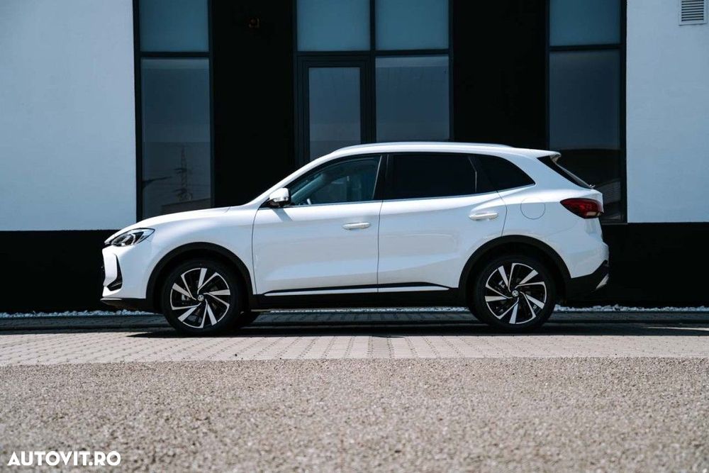 MG ZS HEV - 7