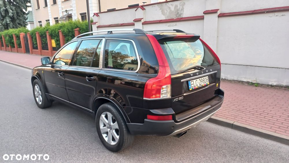 Volvo XC 90 - 2