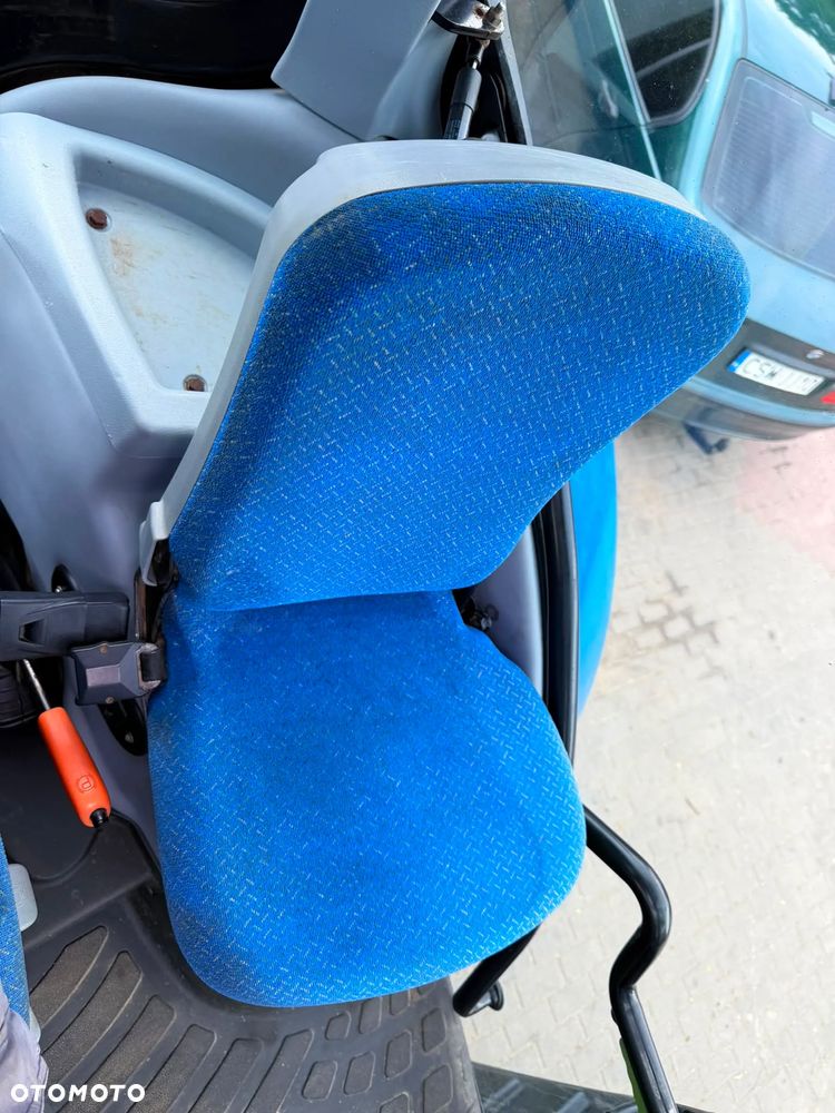 New Holland T 7050 - 37