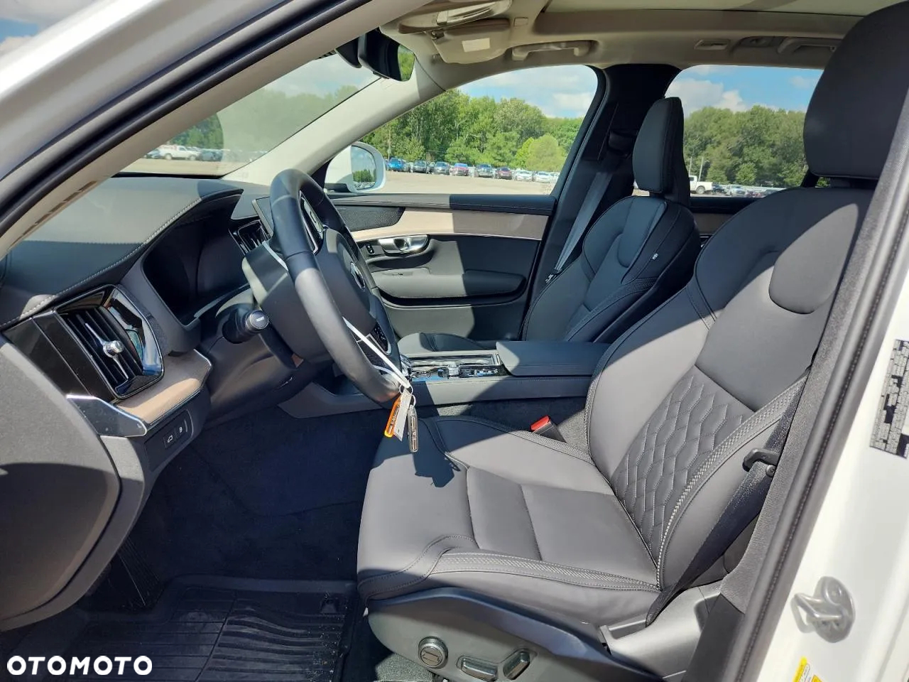 Volvo XC 90 - 7
