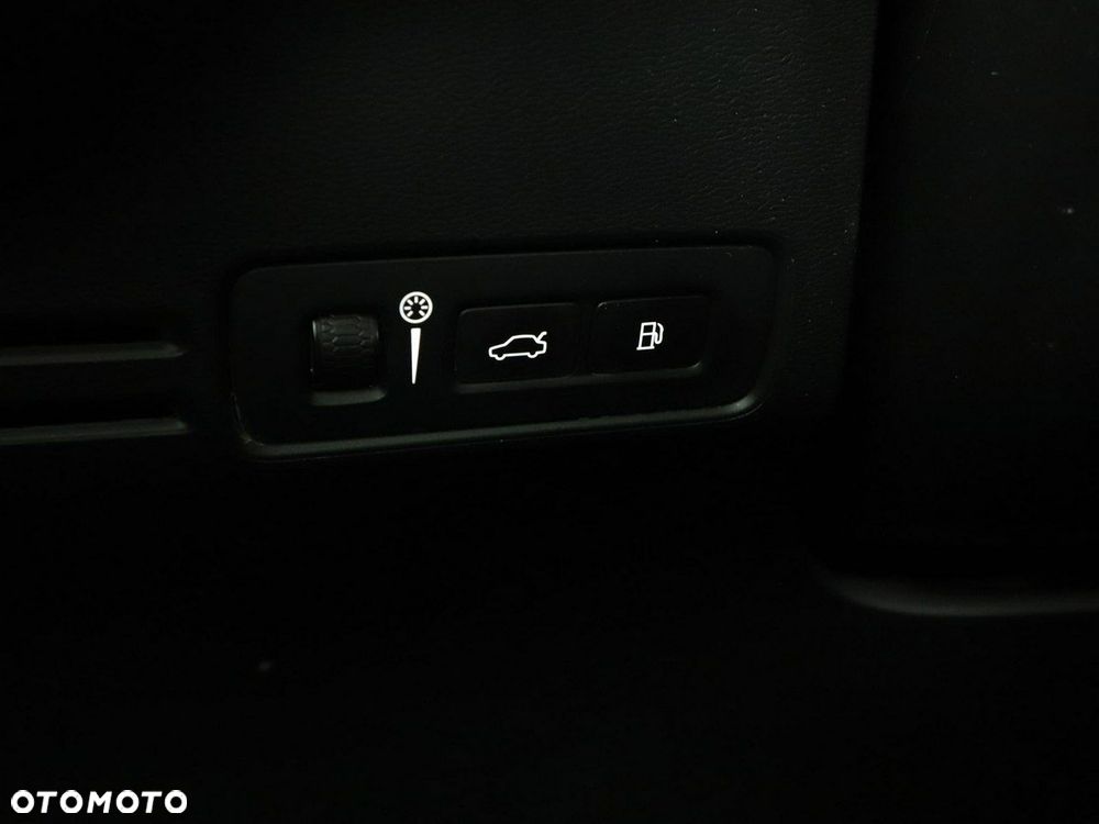 Volvo XC 40 T5 Recharge DKG RDesign - 36