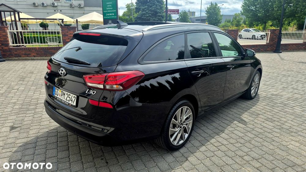 Hyundai i30 1.4 T-GDI DCT Premium - 6
