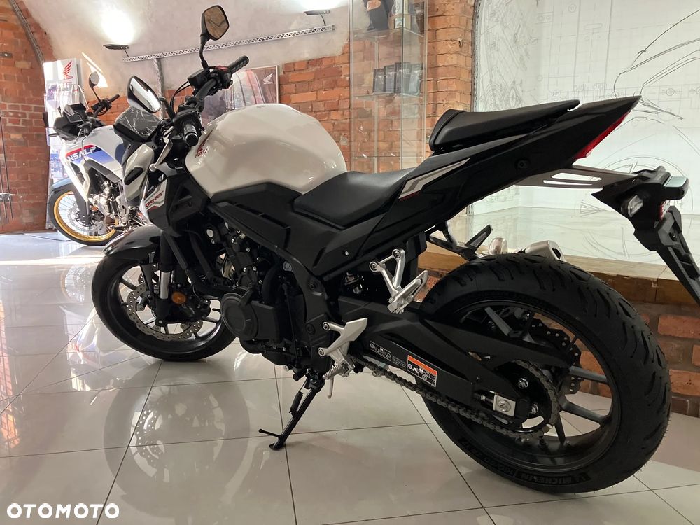 Honda Hornet - 2