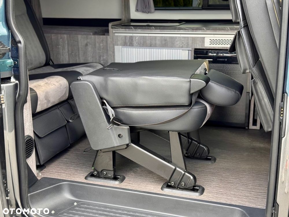 Volkswagen Transporter - 11