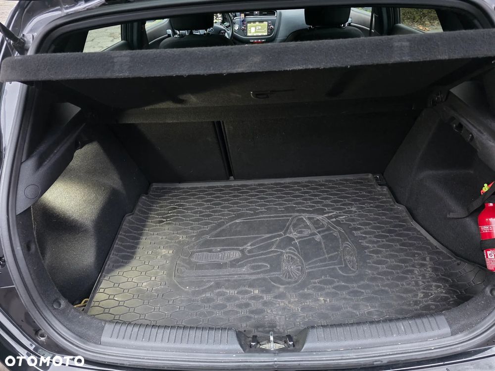 Kia Ceed 1.6 CRDi GT Line DCT - 4