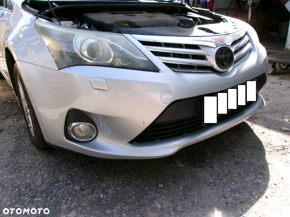 ZDERZAK PRZÓD TOYOTA AVENSIS T27 12-15 1F7 - 6
