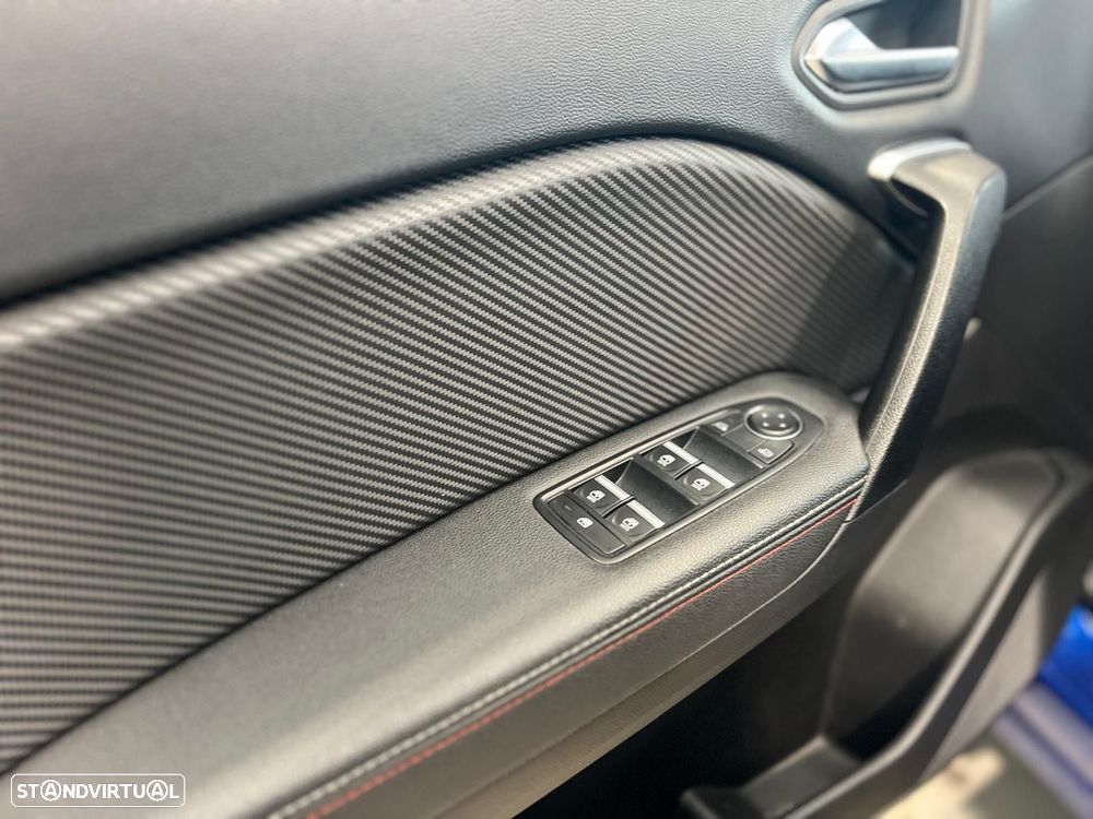 Renault Captur 1.0 TCe RS Line - 18