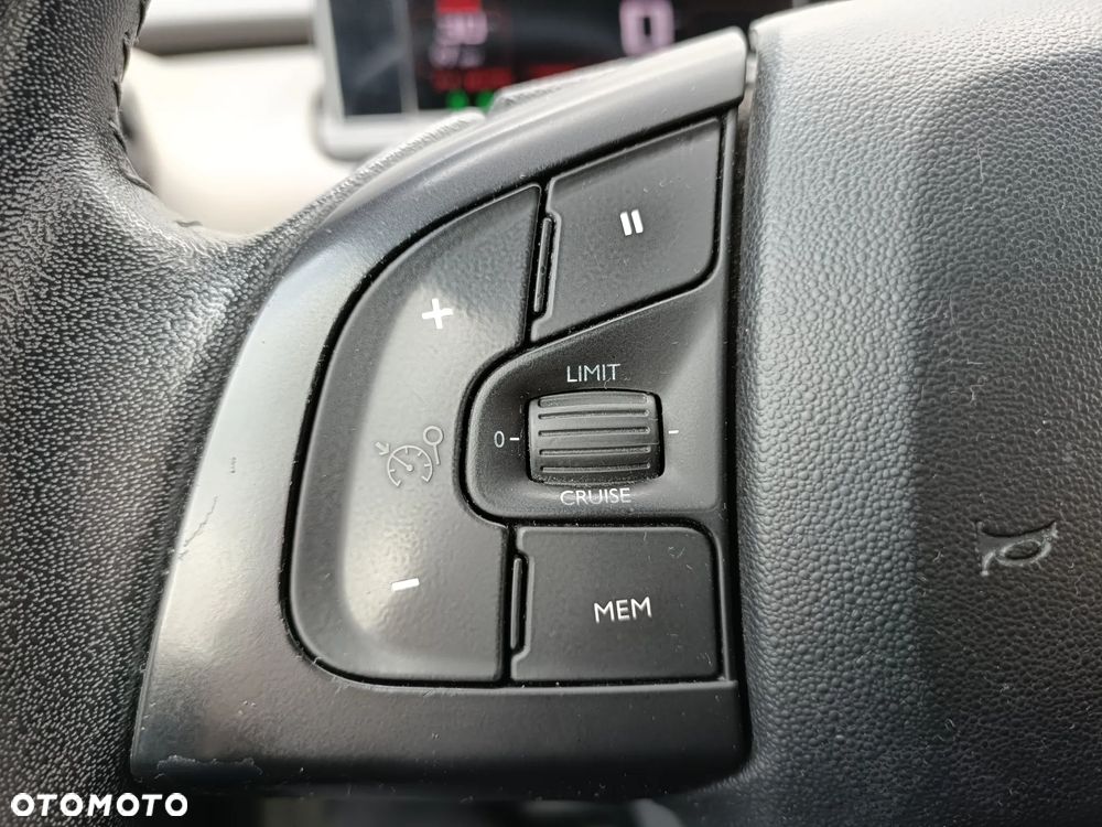 Citroën C4 Cactus - 19