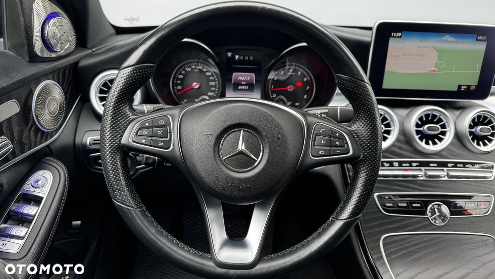 Mercedes-Benz Klasa C 300 9G-TRONIC AMG Line - 23