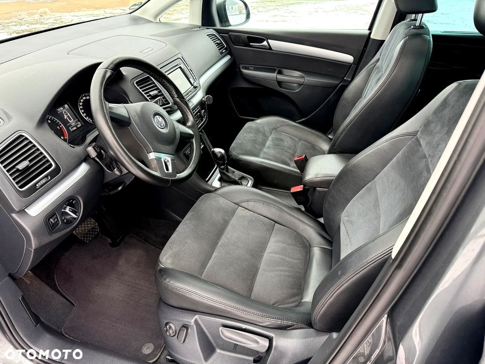 Volkswagen Sharan 2.0 TDI DSG Blue Motion Highline - 23