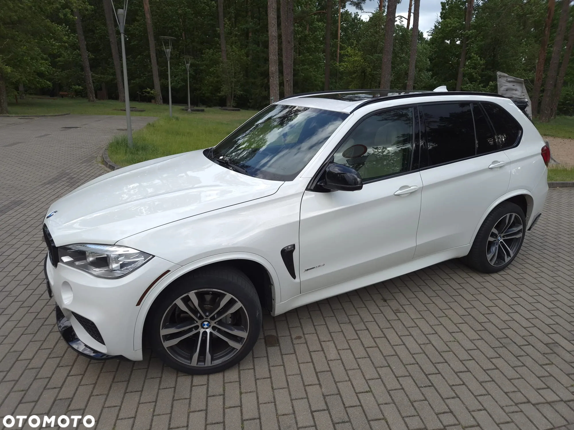BMW X5 xDrive35i Sport-Aut - 3