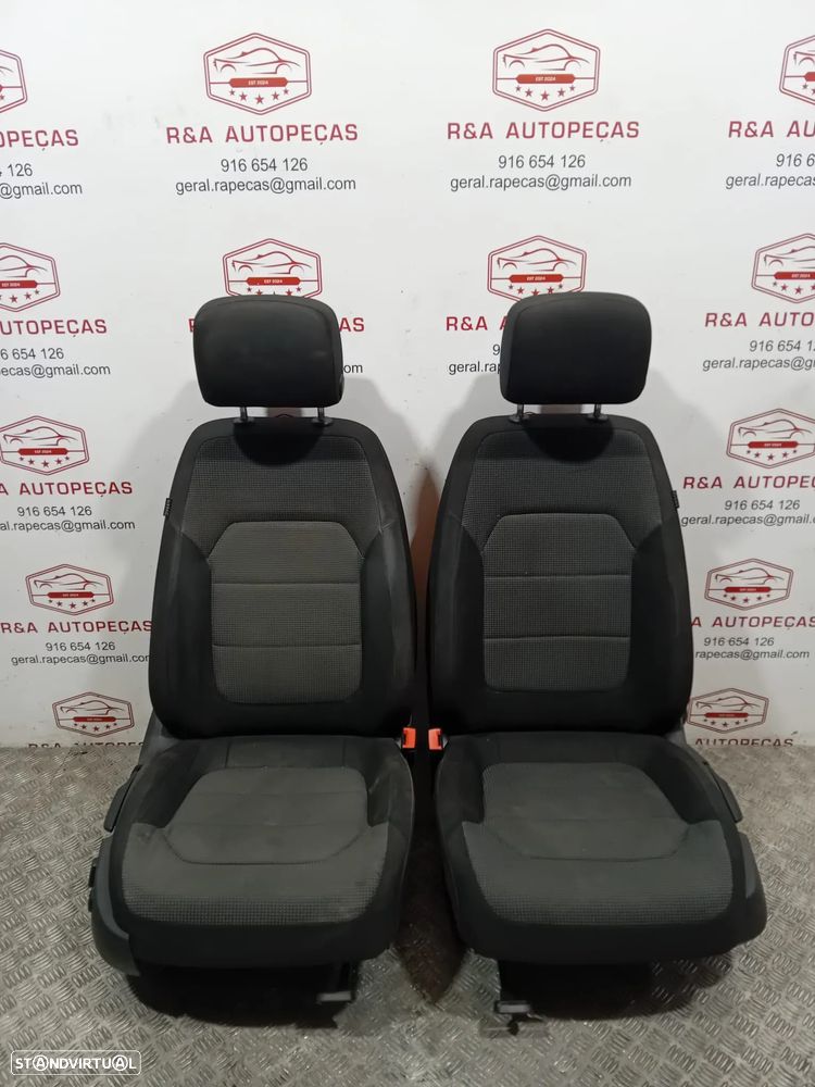 Conjunto de Bancos Passat B7 em Tecido Original - 4
