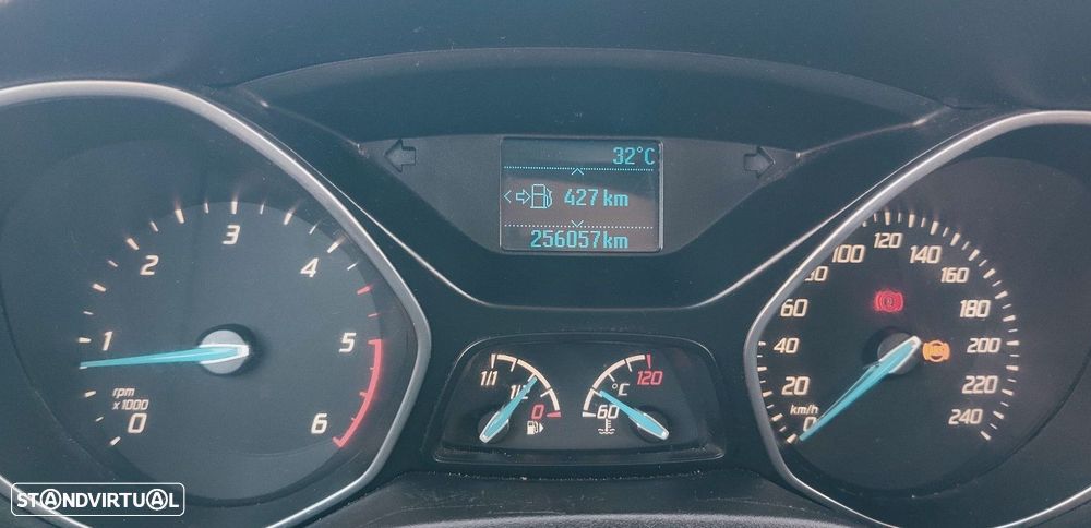 Ford Focus SW 1.6 TDCi Titanium - 15