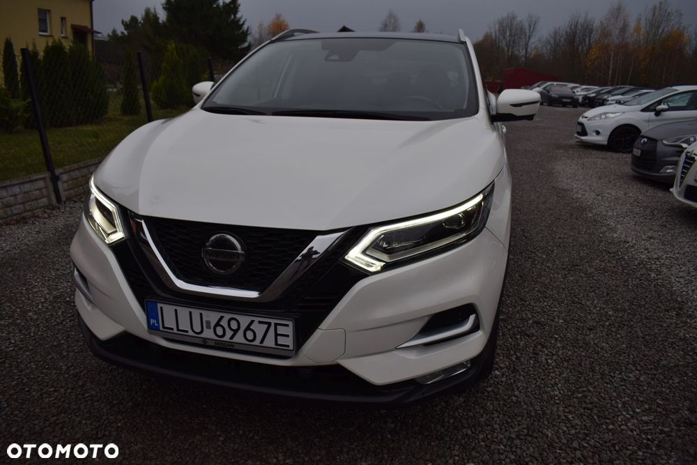 Nissan Qashqai 1.3 DIG-T TEKNA - 1