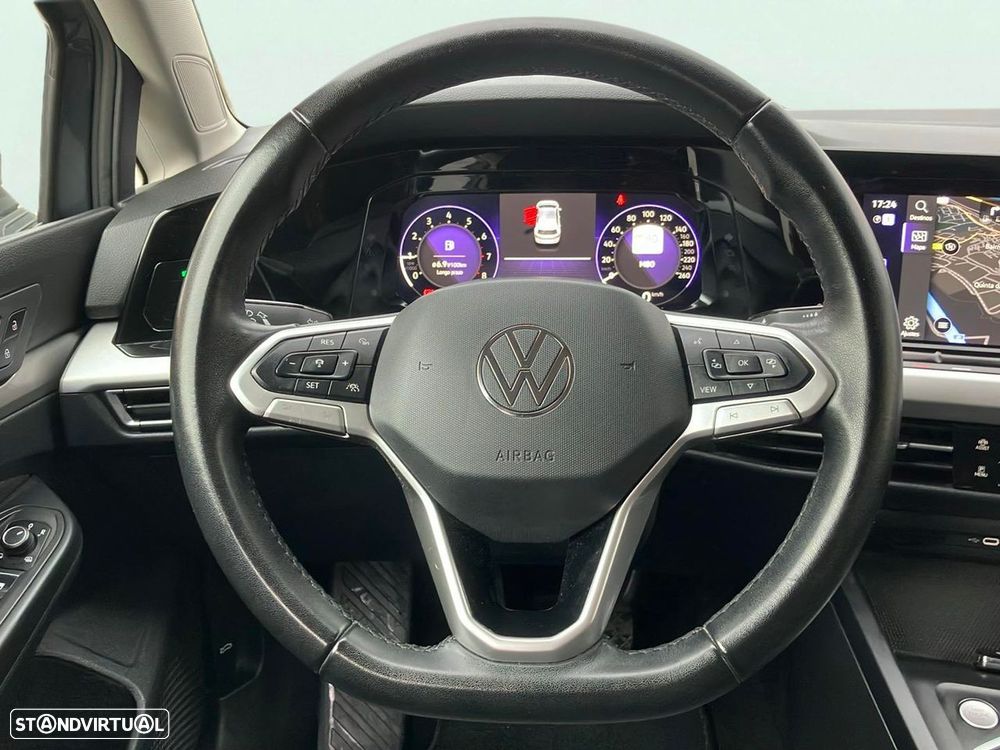 VW Golf 1.0 TSI Life - 11