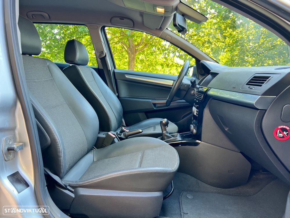 Opel Astra 1.3 CDTI Cosmo - 9