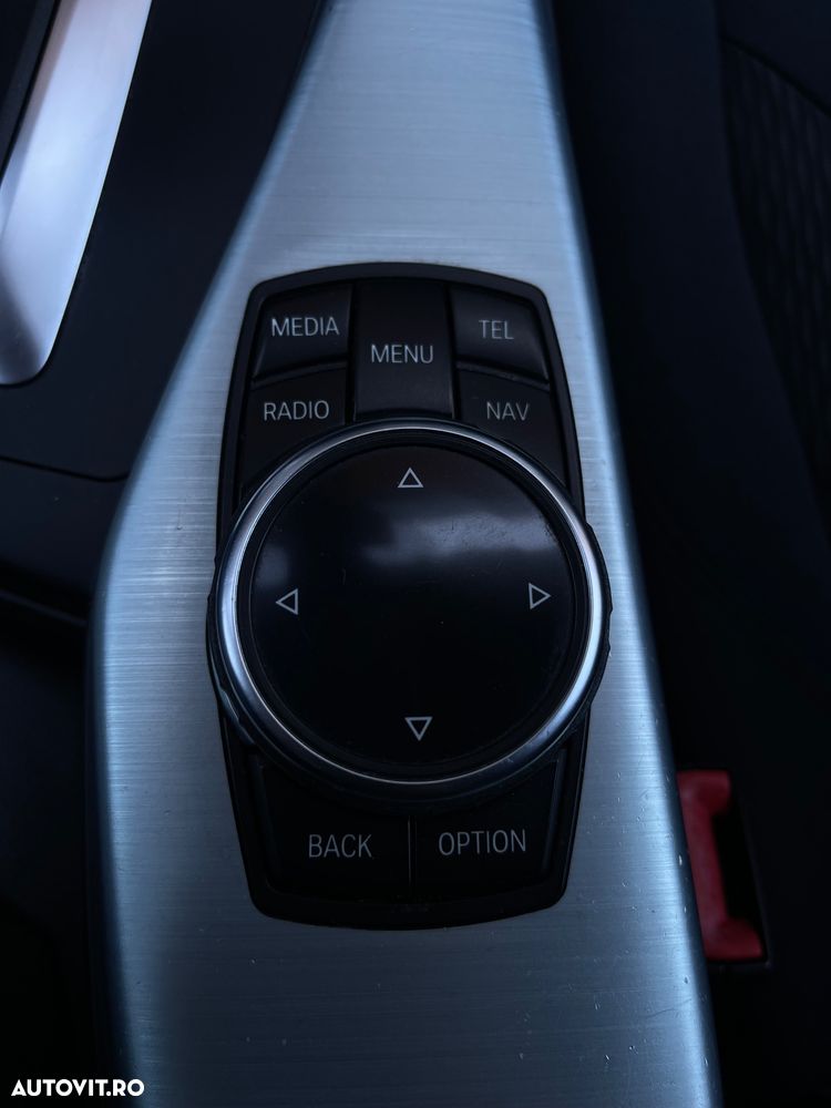 BMW Seria 1 118d Aut. Sport Line - 26