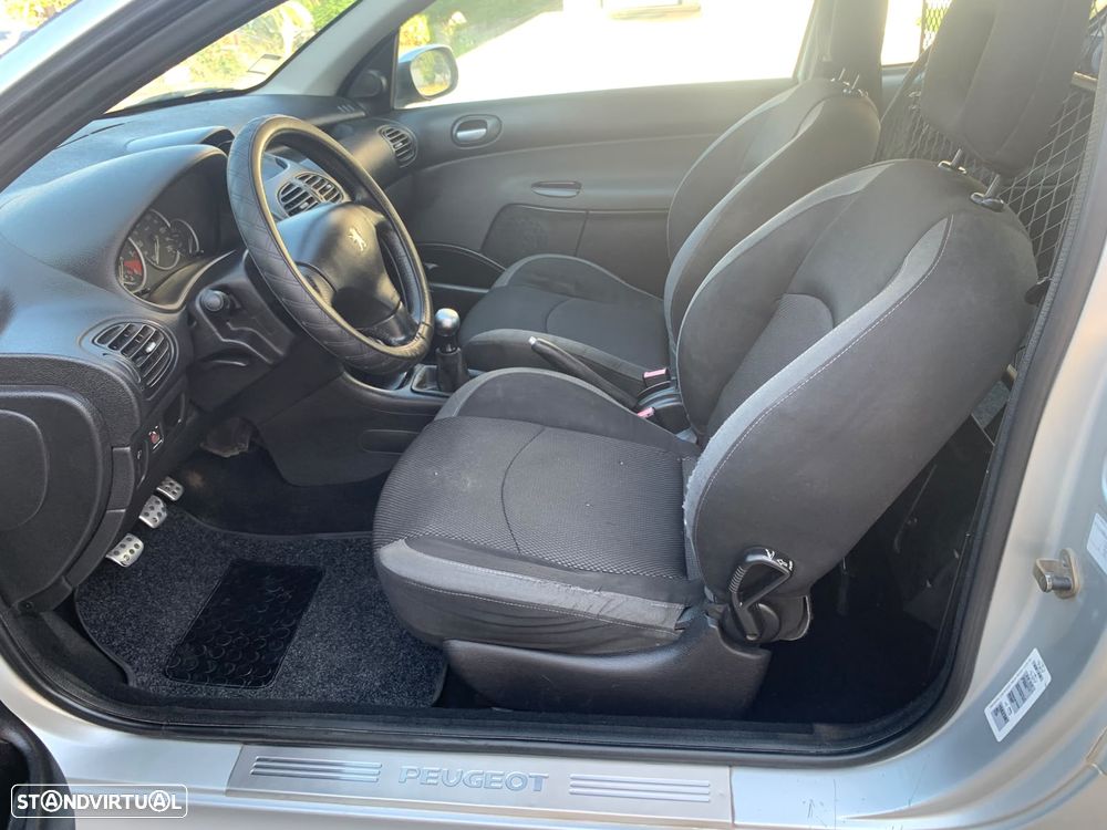 Peugeot 206 XS 1.6 Hdi 110cv - 12