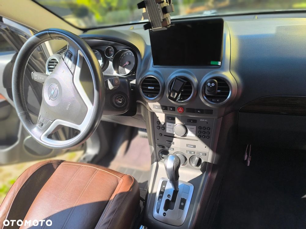 Opel Antara - 14