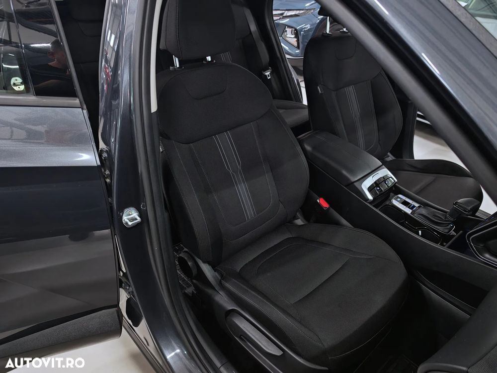 Hyundai Tucson 1.6 CRDi 48V-Hybrid 2WD DCT Select - 11