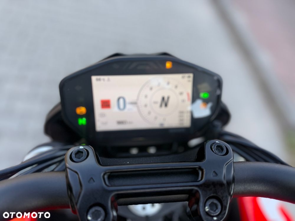 Ducati Hypermotard - 29