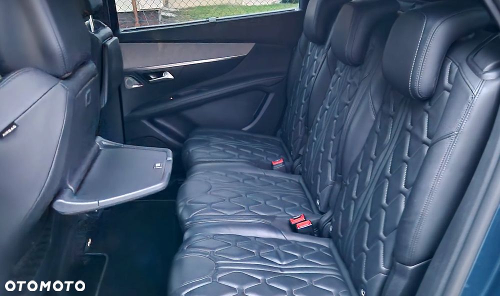 Peugeot 5008 BlueHDi 180 EAT8 GT - 29