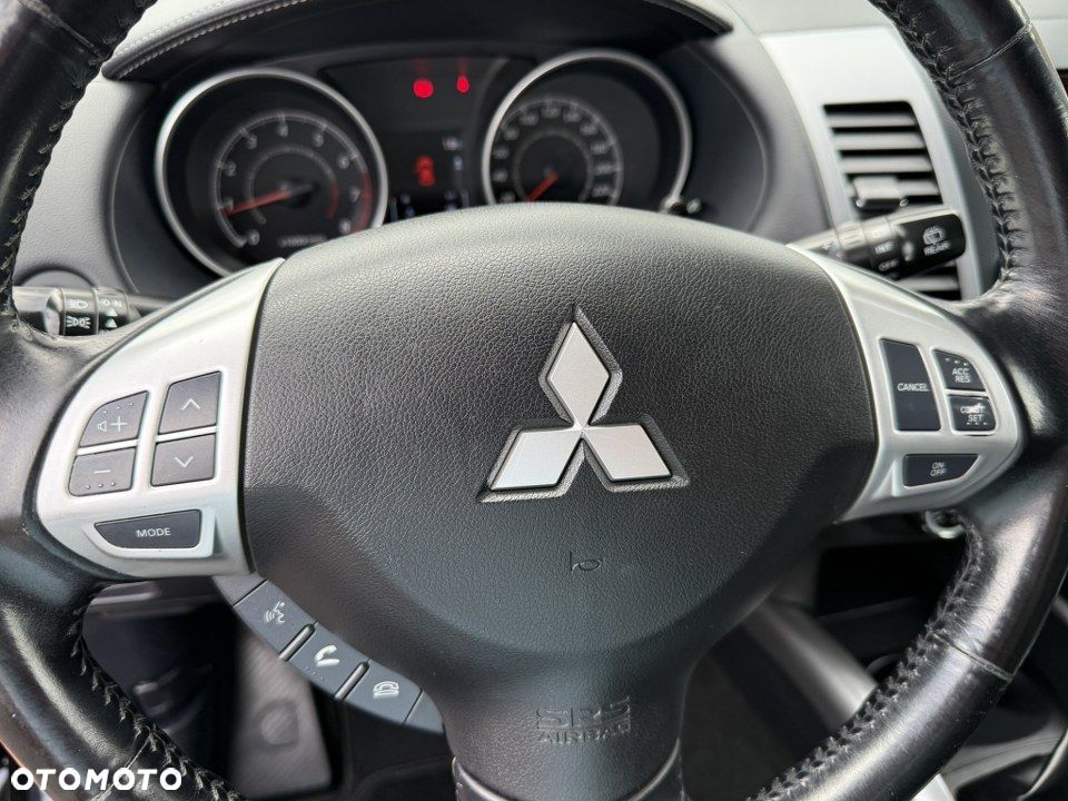 Mitsubishi Outlander 2.0 2WD XTRA - 20