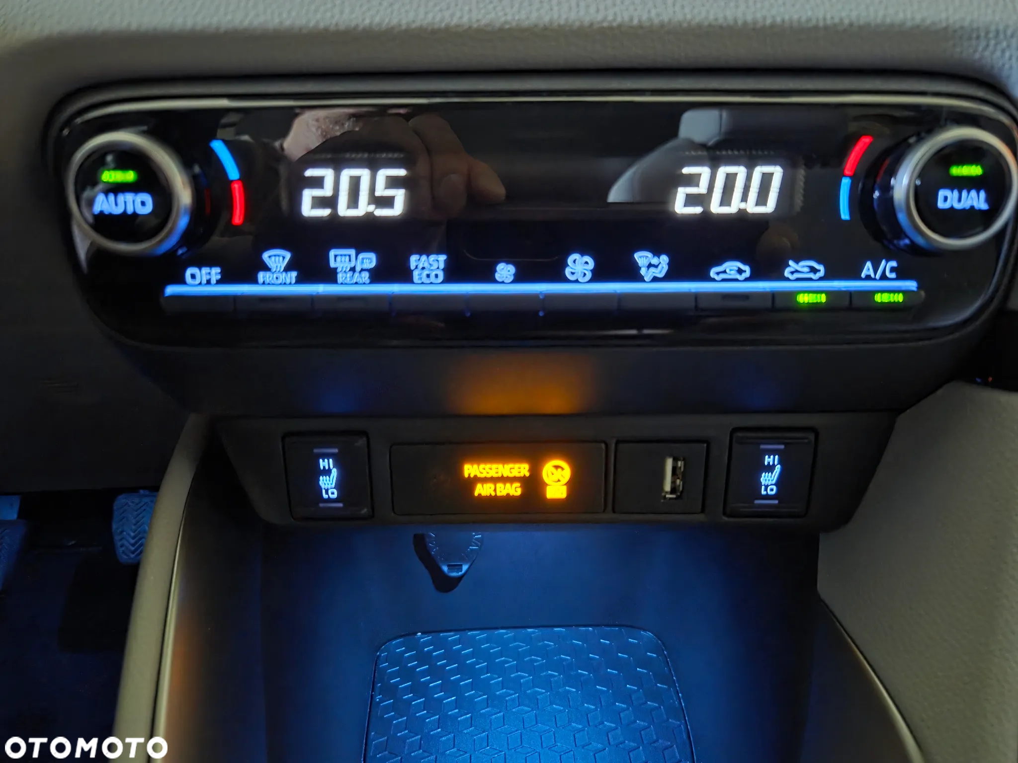 Toyota Yaris 1.5 Executive - 12