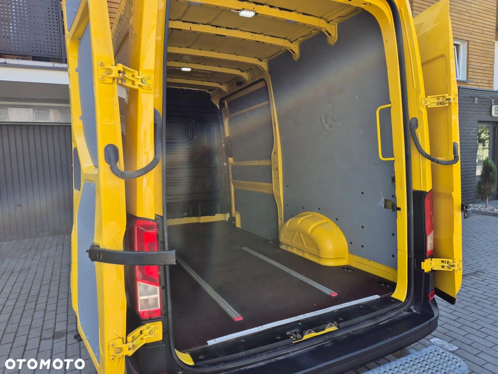Volkswagen CRAFTER - 18