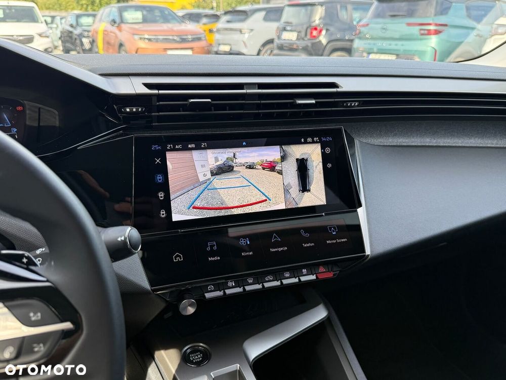 Peugeot 308 1.5 BlueHDi Allure S&S EAT8 - 16
