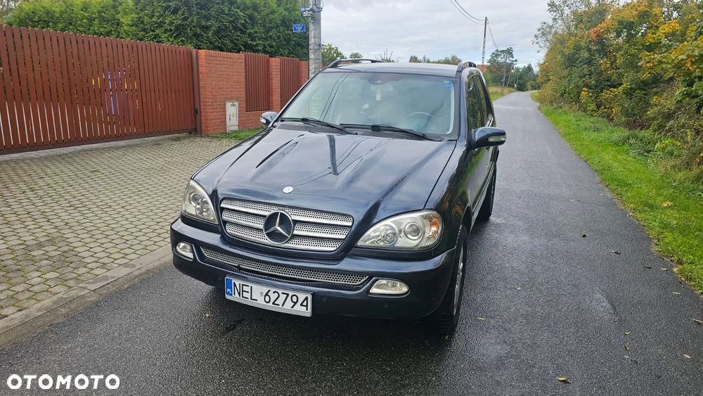 Mercedes-Benz ML - 18