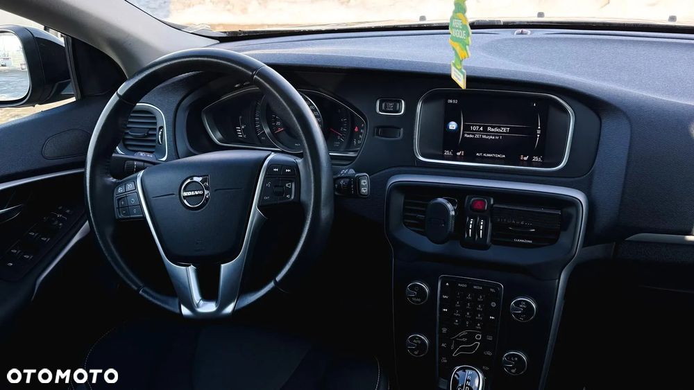 Volvo V40 D2 Geartronic Kinetic - 28