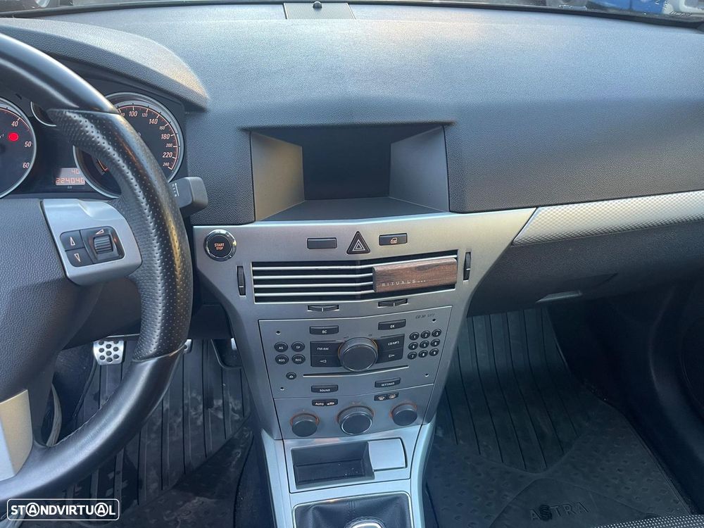 Opel Astra GTC 1.3 CDTI - 9