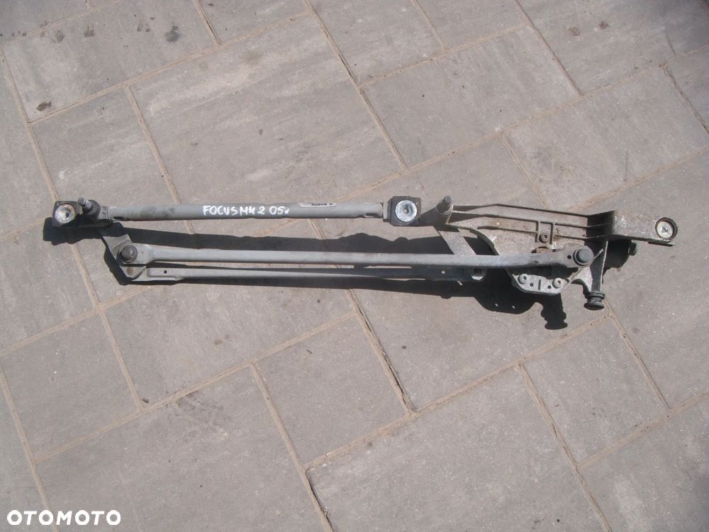 ford focus mk2 3d  05r mechanizm wycieraczki przód z silnikiem  3397020776 - 1