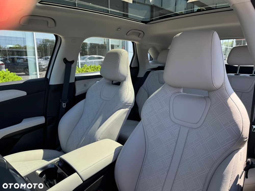 BYD Atto 2 45kWh Boost - 13