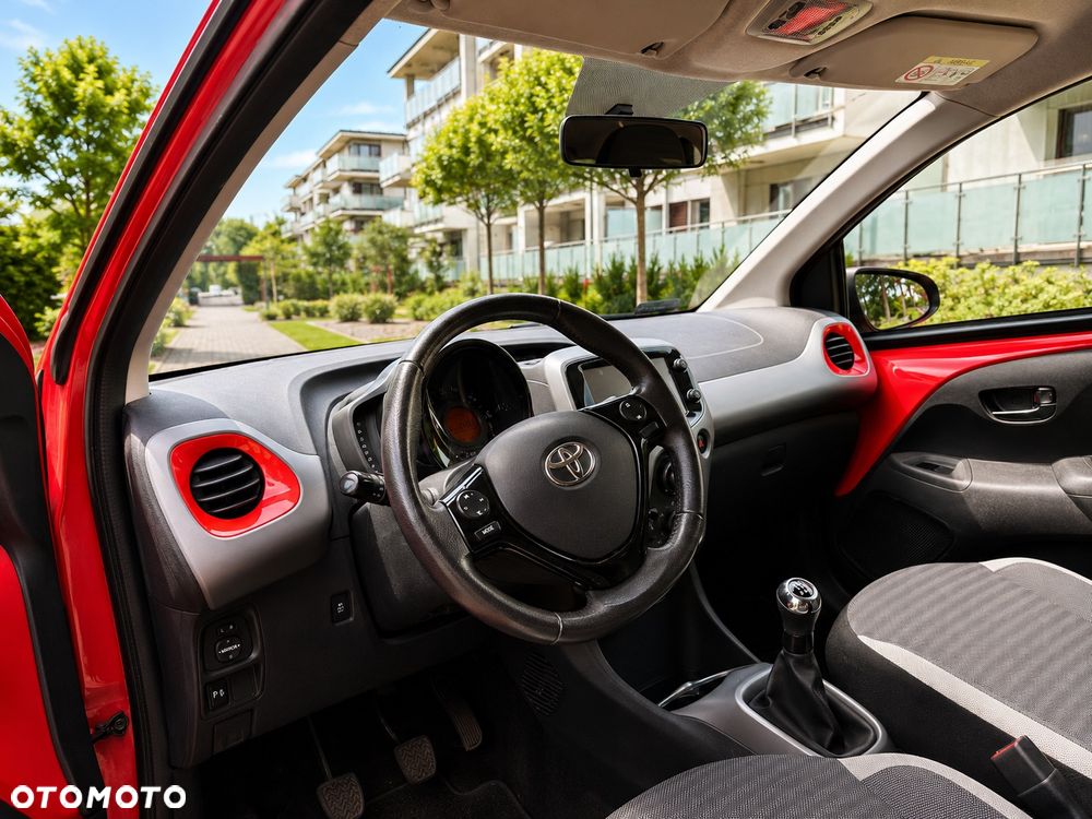 Toyota Aygo 1.0 VVT-i Color Edition - 7