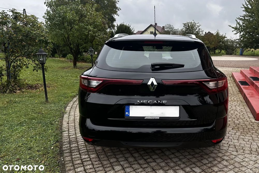 Renault Megane 1.5 Blue dCi Limited - 6